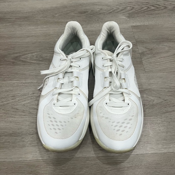 Lululemon Athletica Strongfeel Training Shoe Size 8 - Picture 3 of 9